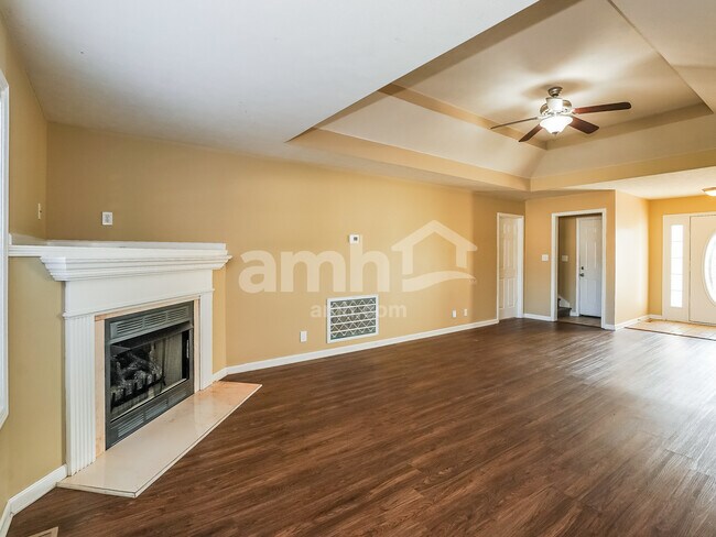 Building Photo - 3647 Cindy Jo Dr S