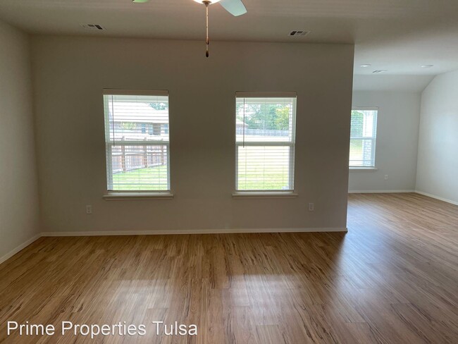Building Photo - 4 br, 2 bath House - 9080 E 133rd St S.