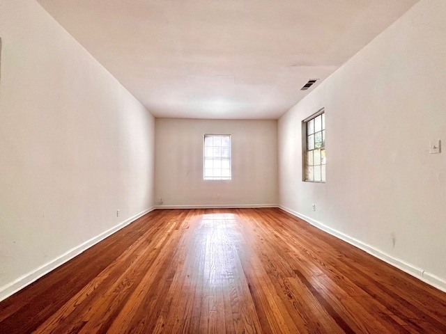 Foto del edificio - 889 Edwin St NW