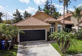 Building Photo - 13885 Portofino St