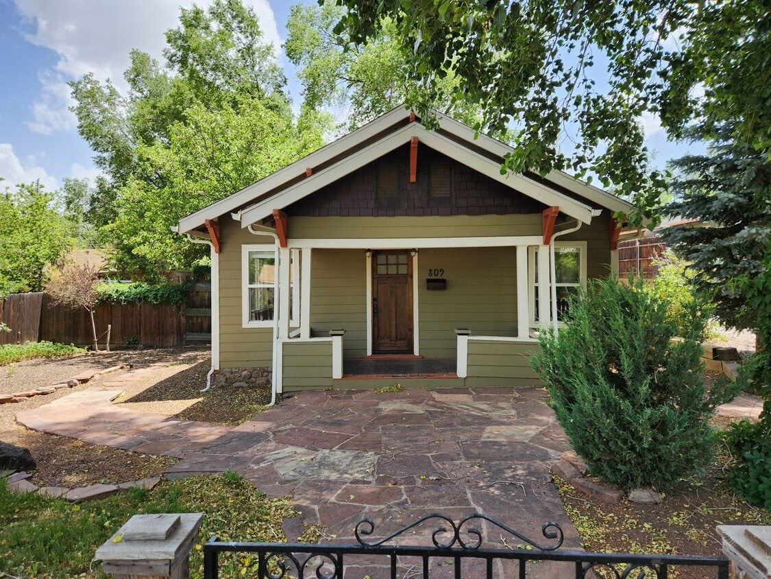 Primary Photo - Perfect location, Beautiful property! So u...