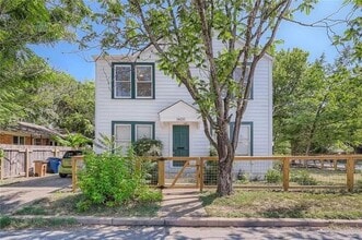 Building Photo - 1400 W 13th St