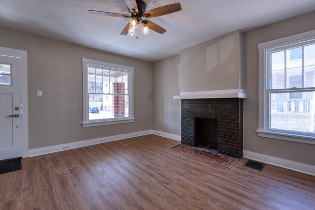 Foto del edificio - 68 Dewey St