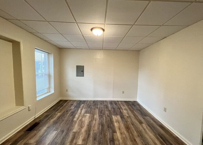 Building Photo - 831 Walnut St