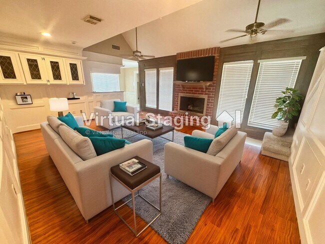 Foto del edificio - 3247 Little Bear Dr