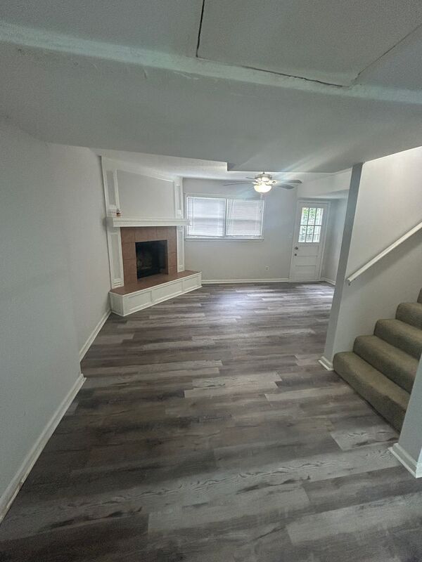 Foto del edificio - 2174 Whiting Rd