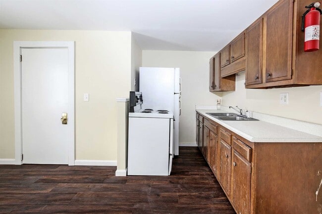 Building Photo - 34 N Nellie Hill Rd