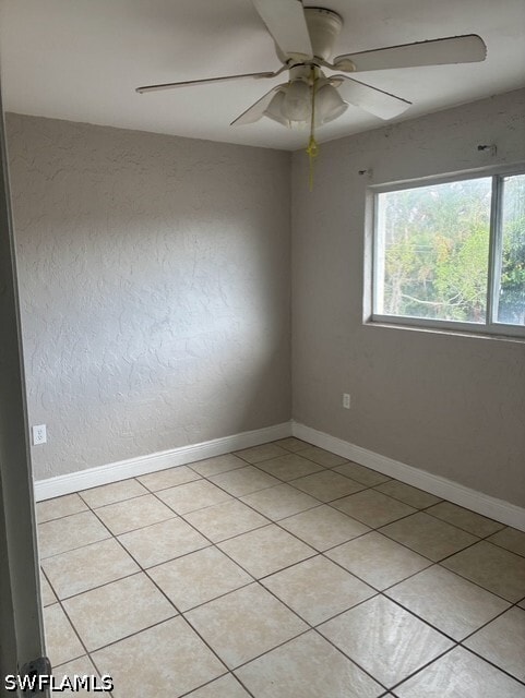 Building Photo - 4923 Vincennes Ct