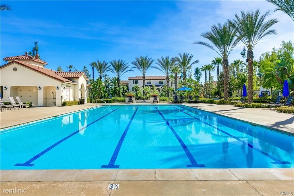 Primary Photo - 4 br, 4 bath Condo - 826 E Promenade Unit F