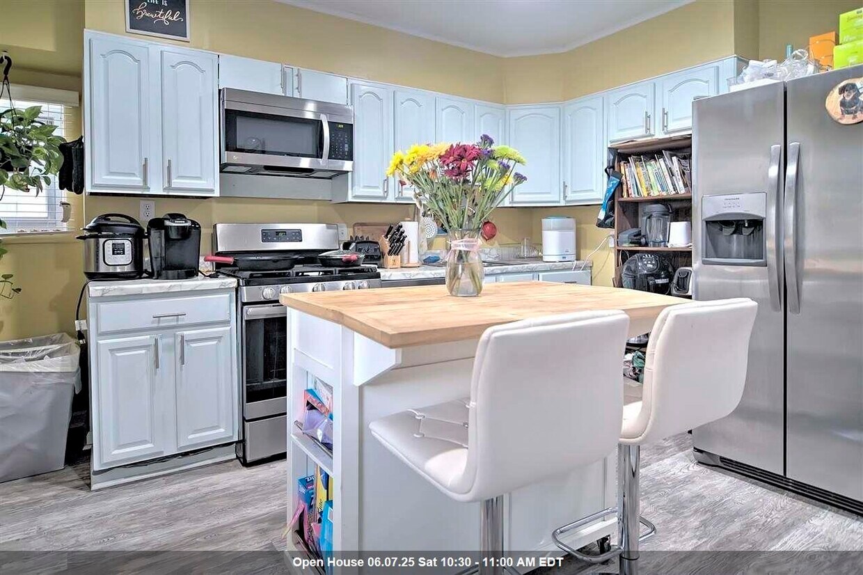 Foto principal - 53 Wales Ave