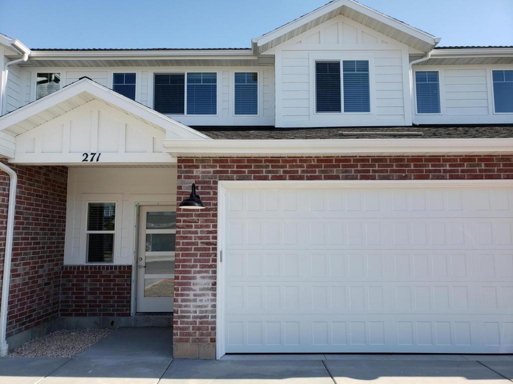 Foto principal - 289 E 1500 N St