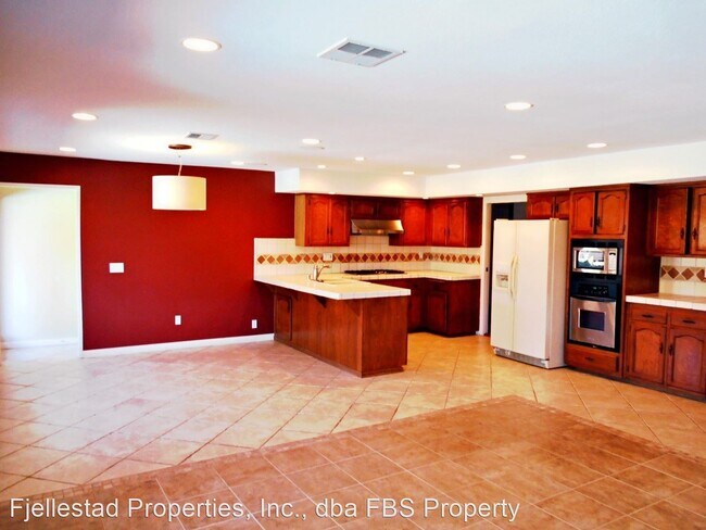Foto del edificio - 4 br, 2.5 bath House - 13638 Orchard Gate Rd