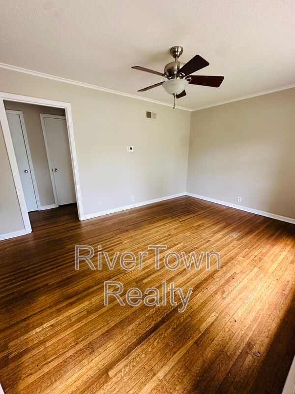 Foto del edificio - 1592 Duke Rd