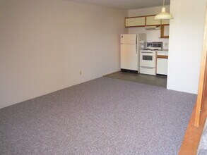 Building Photo - 5662 Vedder Rd