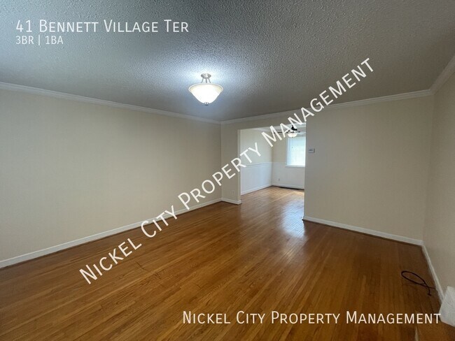 Foto del edificio - 41 Bennett Village Terrace
