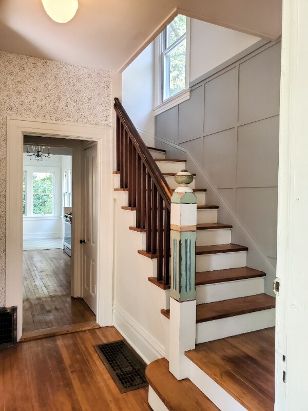 Building Photo - 807 Ottawa Ave