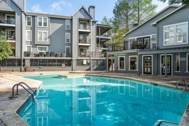 Building Photo - 635 Granville Ct