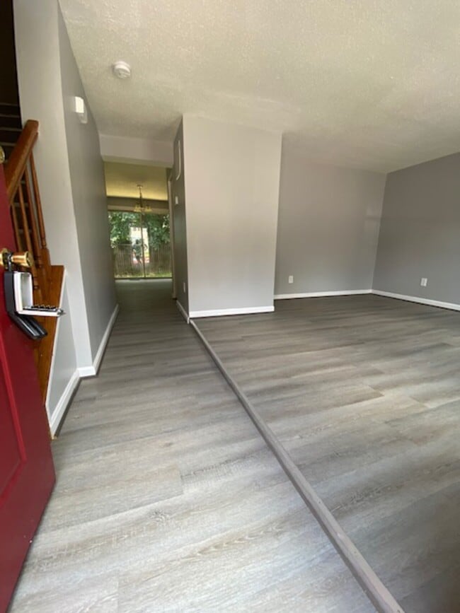 Building Photo - 1738 Jacobs Meadow Dr