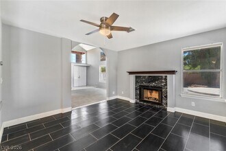 Building Photo - 8412 White Shore Cir