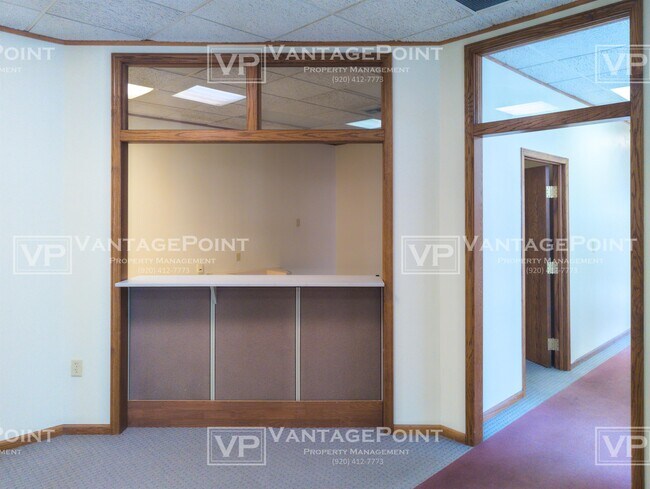 Building Photo - 20 Forest Ave