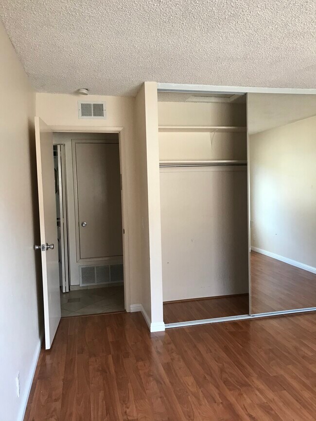 Bedroom 1 - 2454 W Bayshore Rd