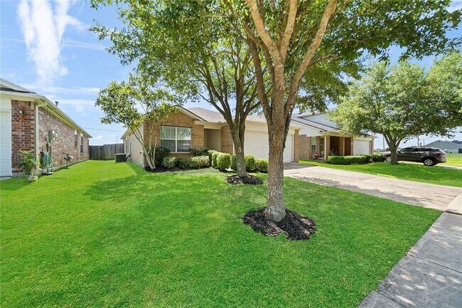 Foto del edificio - 5706 Baldwin Elm St