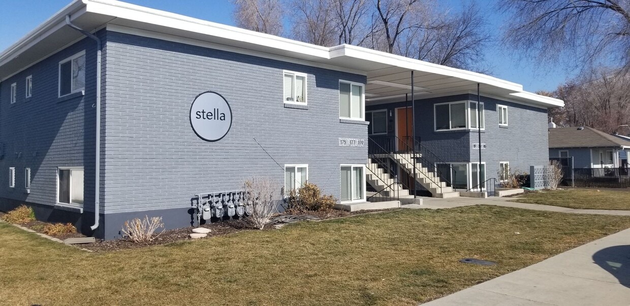 Primary Photo - 1 Bedroom Salt Lake Condo Available early ...