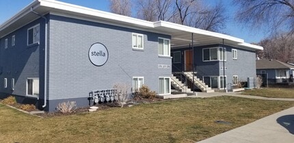 Building Photo - 181 E Helm Ave