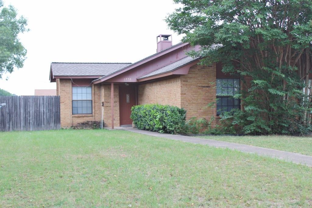 Primary Photo - 1734 Carrington Dr