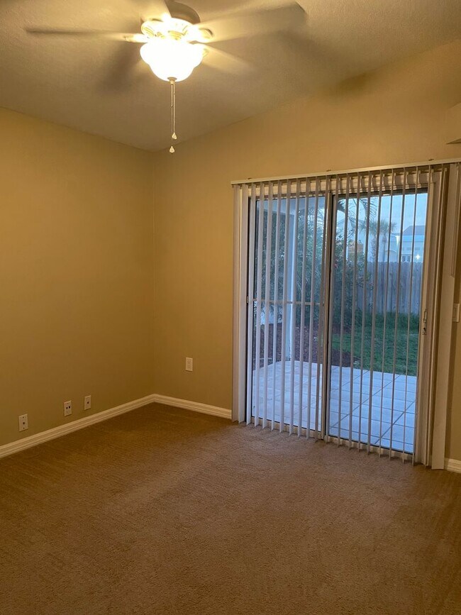 Building Photo - Beachside Beauty 3 Bedroom 2 Bathroom 2 Ca...