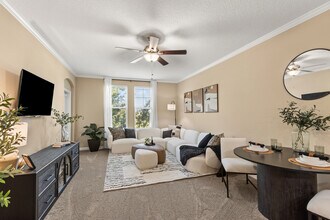 Building Photo - The Oasis at Lake Bennet