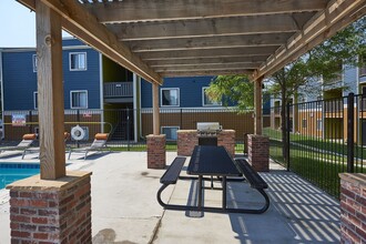 Park Place on 92nd Apartments photo'