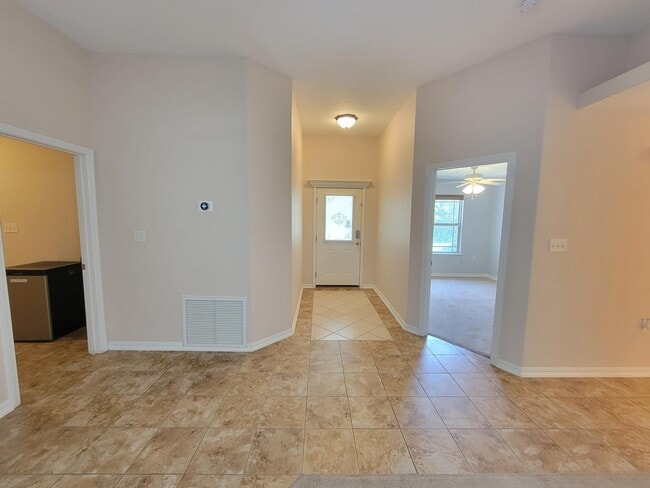 Building Photo - 3009 US-98