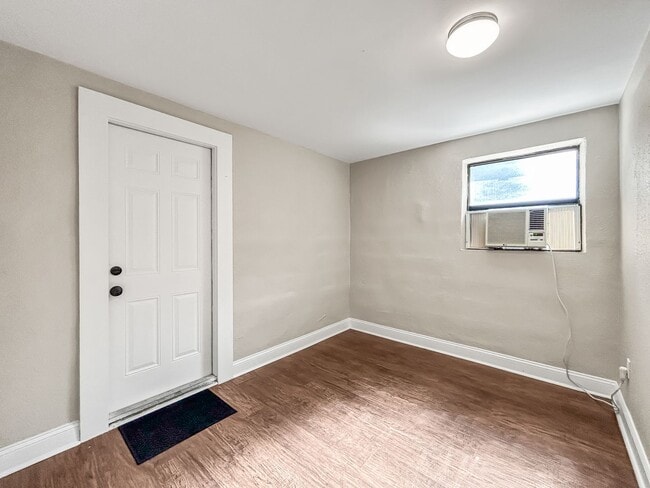 Photo - 1515 E 31st Ave Apartment