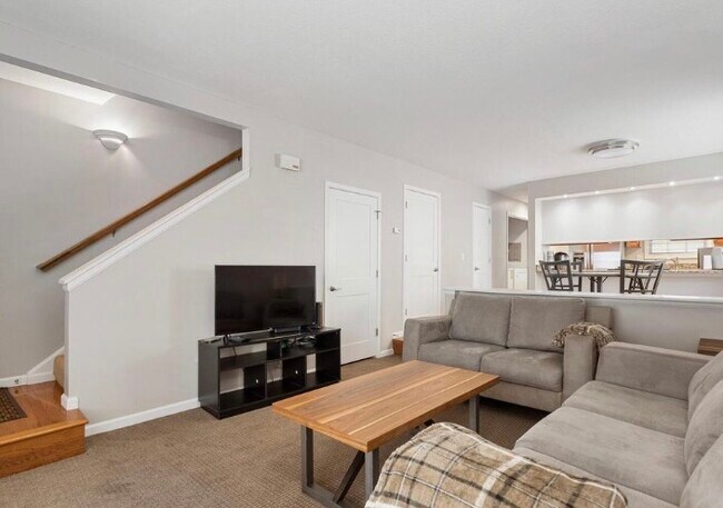 Building Photo - 2311 Galen Dr