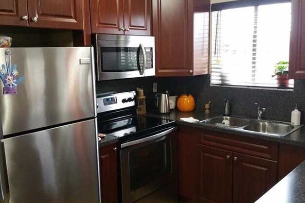 UPDATED KITCHEN - 6206 SW 131st Pl