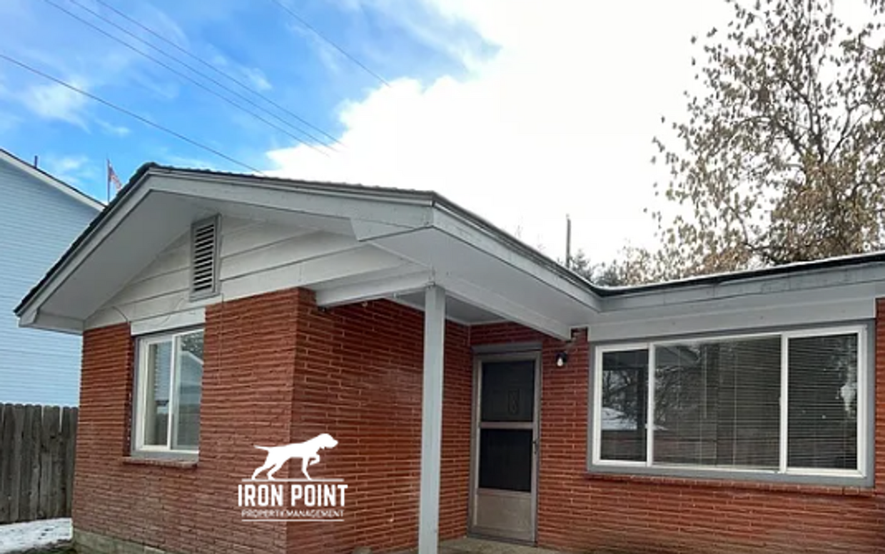 Foto principal - North Boise Duplex w/2 beds, 1bath, W/D, a...