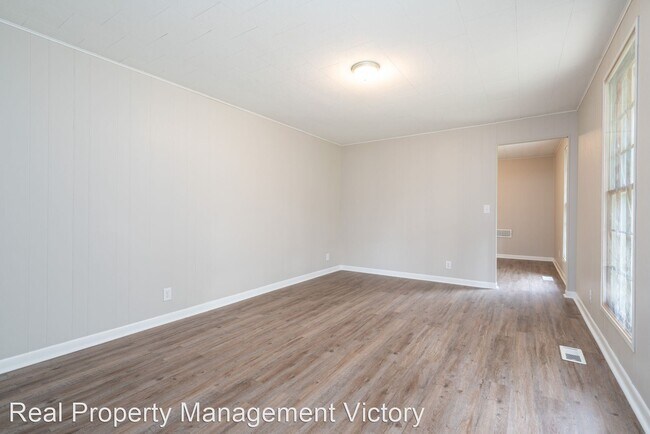 Foto del edificio - 3 br, 2 bath House - 95 Wortham Road