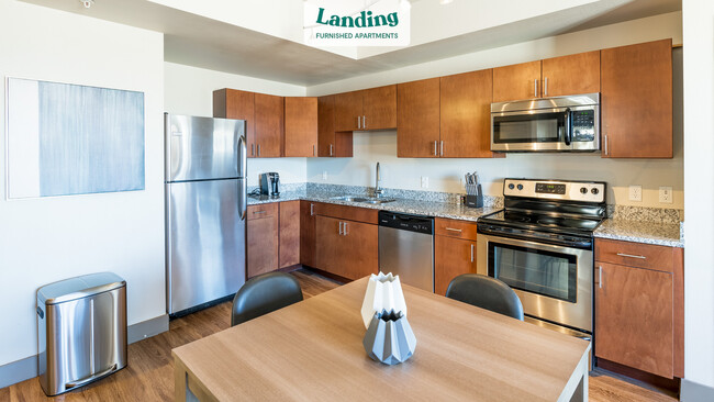 Foto del edificio - 585 N Lincoln Ave