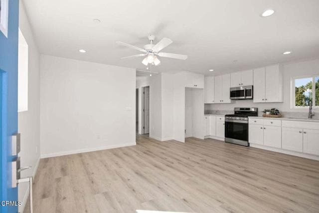 Foto del edificio - 11154 Aster St