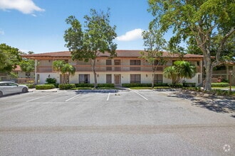 Building Photo - 409 Brackenwood Ln S