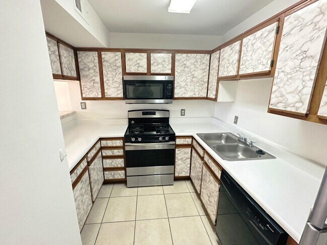 Building Photo - 15290 SW 106th Ln