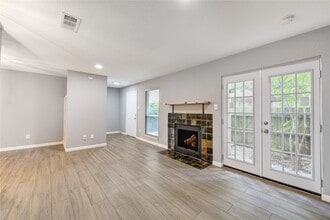 Building Photo - 3929 Tanglewilde St