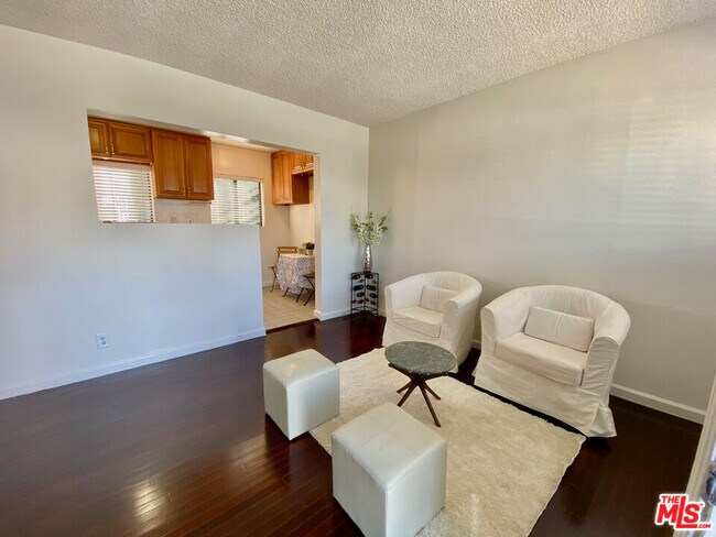 Foto del edificio - 11208 Pearl St