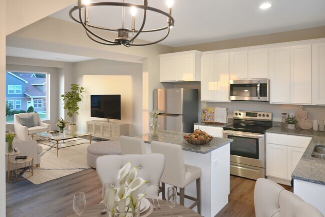 Kitchen - 3443 Glenbrook Cir S