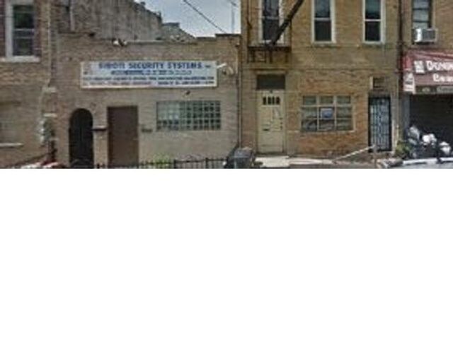 Primary Photo - 12 Bay 50th St