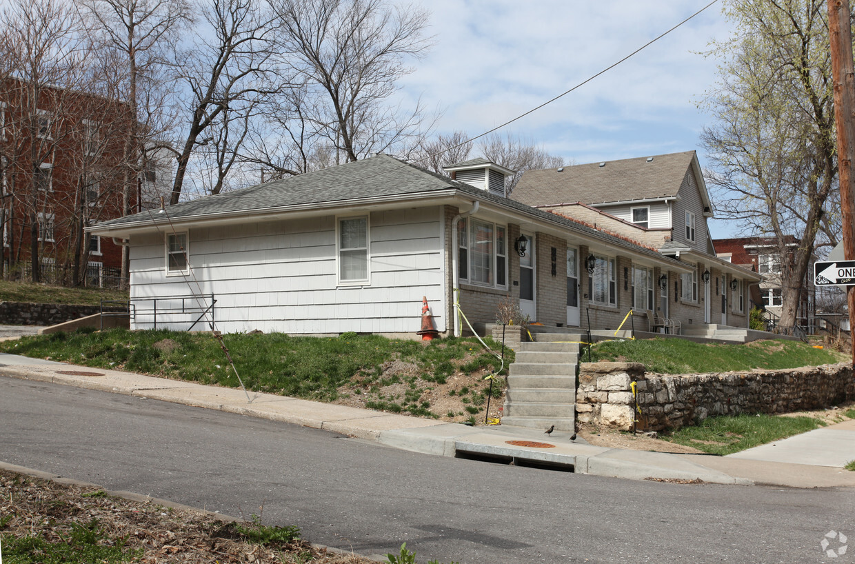 Foto principal - 4242-4248 Locust St