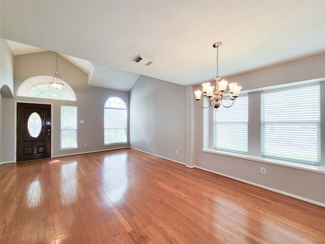 Foto del edificio - 6730 Wide Creek Dr