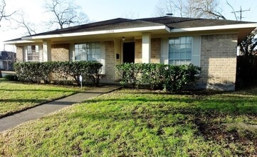 Building Photo - 11326 Sagemeadow Ln