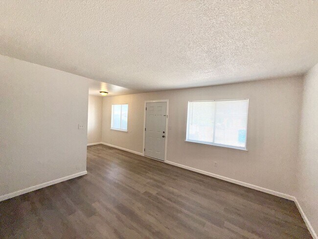 Foto del edificio - Socorro 2 Bedroom 1 Bath